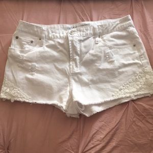 White high waisted shorts